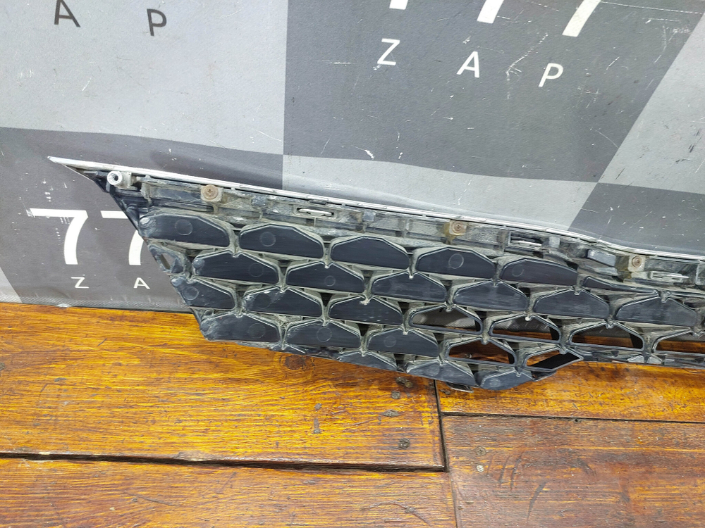 Решетка радиатора Kia Rio 4 (FB) 20-нв Б/У Оригинал 86350H0700