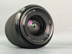 Sony 28-70 mm f/3.5-5.6 OSS Sony E