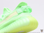 Кроссовки Yeezy Boost 350 V2 "Glow in the Dark"