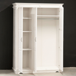 Шкаф для одежды распашной белый Харви трехдверный деревянный со штангой и полками, шкаф для вещей в прихожую и спальню с филенкой в викторианском стиле из массива сосны