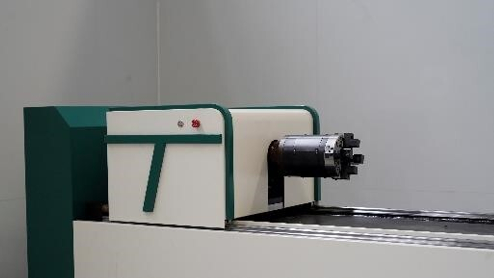 Лазерная резка для обработки труб Oree Laser TL6012 1500W