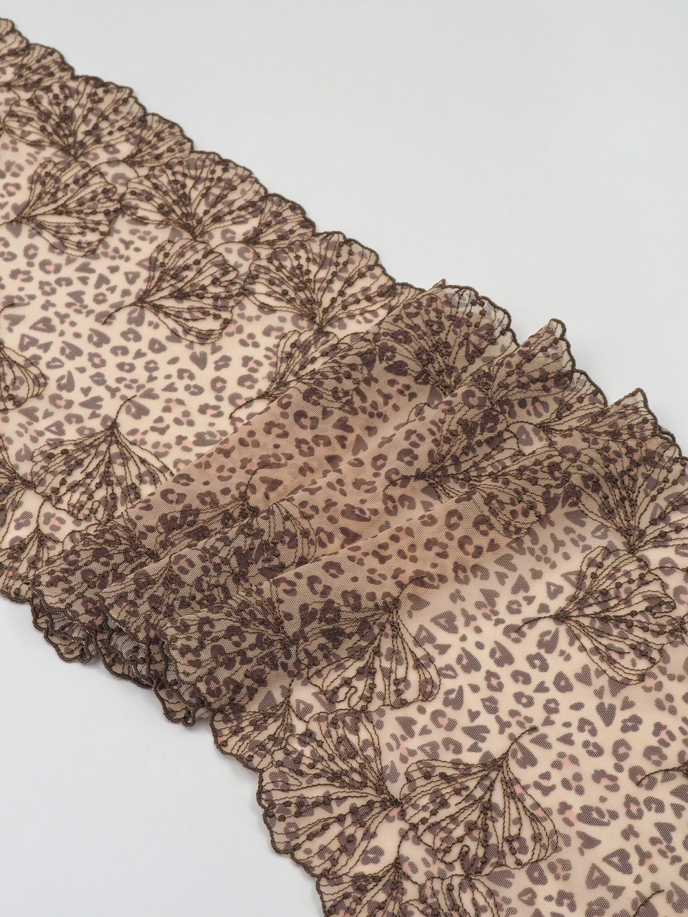 Вышивка на сетке леопардовая эластичная ширина 23 см