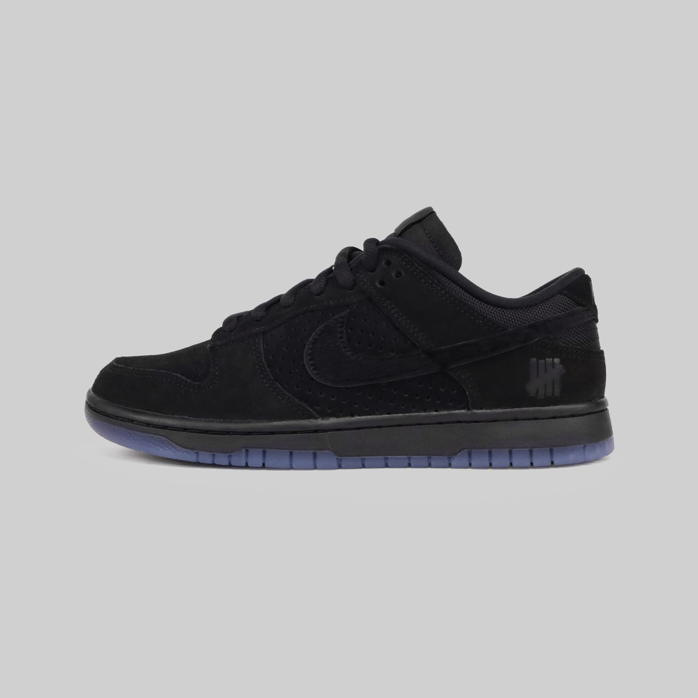 Кроссовки Nike x Undefeated Dunk Low SP - купить в магазине Dice с бесплатной доставкой по России