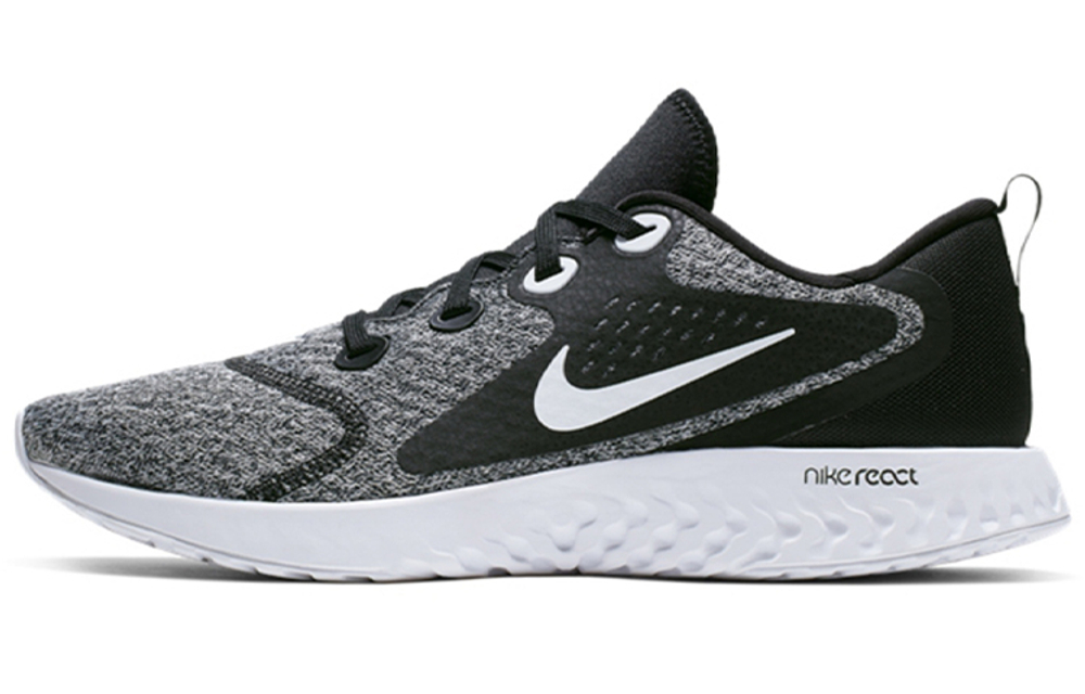 Кроссовки Nike Legend React 1