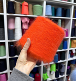 AURORA - Ilaria Calenzano; 67% кидмохер, 28% нейлон, 5% меринос; 1000м/100гр; col. 006512, цвет: алый; S715