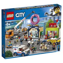 Открытие магазина по продаже пончиков City Town LEGO