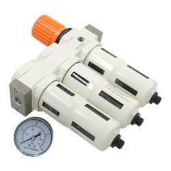 WDK-70730FA Блок подготовки воздуха 3/8", 16 бар, трехступенчатый с влагоотделителем 25-5-0.3 мк, аввтоматический сброс