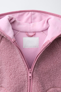 ZARA КУРТКА ИЗ ИСКУССТВЕННОЙ ОВЧИНЫ С КАПЮШОНОМ, РОЗОВЫЙ