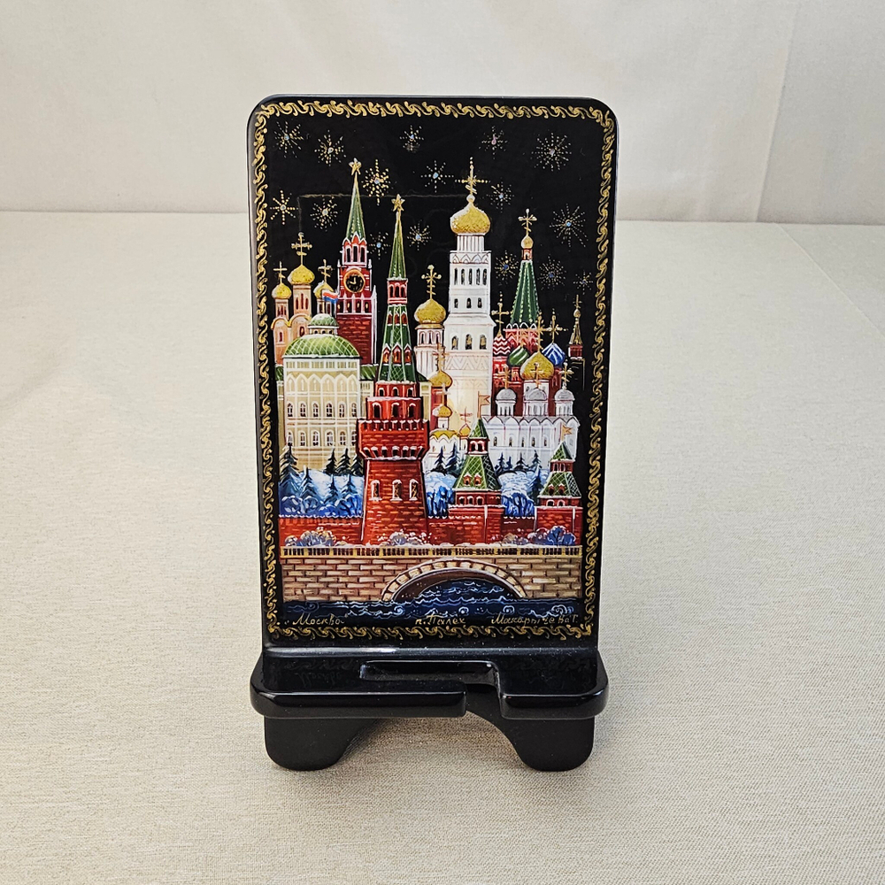Сувенирная подставка для телефона с росписью Палех "Москва"