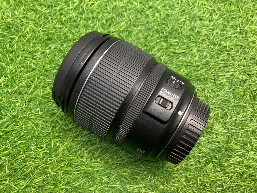 Canon EF-S 15-85mm 3.5-5.6 IS USM