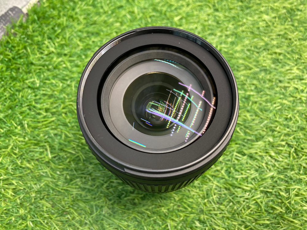 Nikon 18-105mm 3.5-5.6G AF-S ED DX VR Nikkor