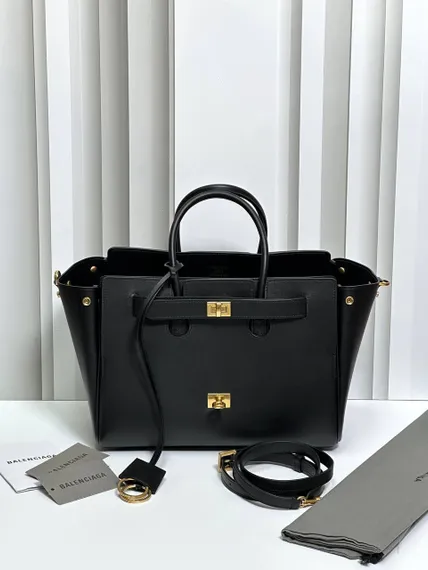 Сумка BALENCIAGA Bel Air Carry All Bag черный/золото