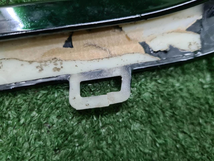 Насадка глушителя правая Mercedes C W205 (14-18)