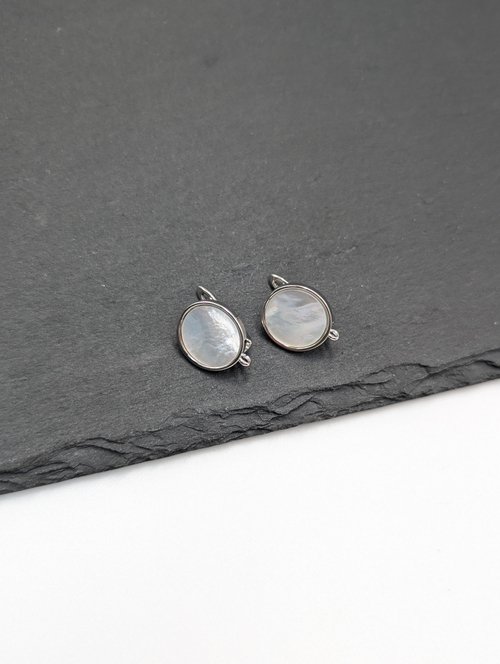 Швензы с перламутром круглые