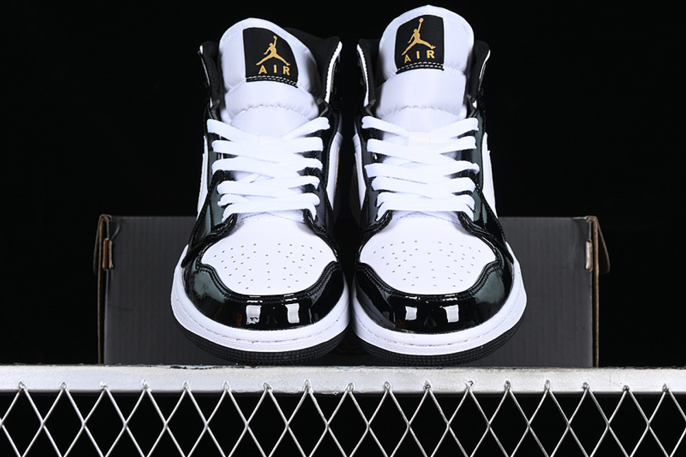 Air jordan 1 mid se black gold online