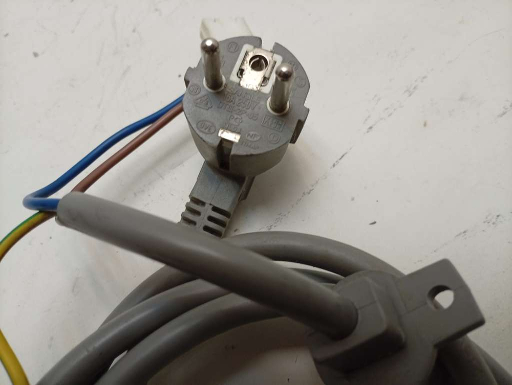 WF8500NMW/YLP кт25 Сетевой шнур для стиральных машин Samsung DC96-00146A б/у