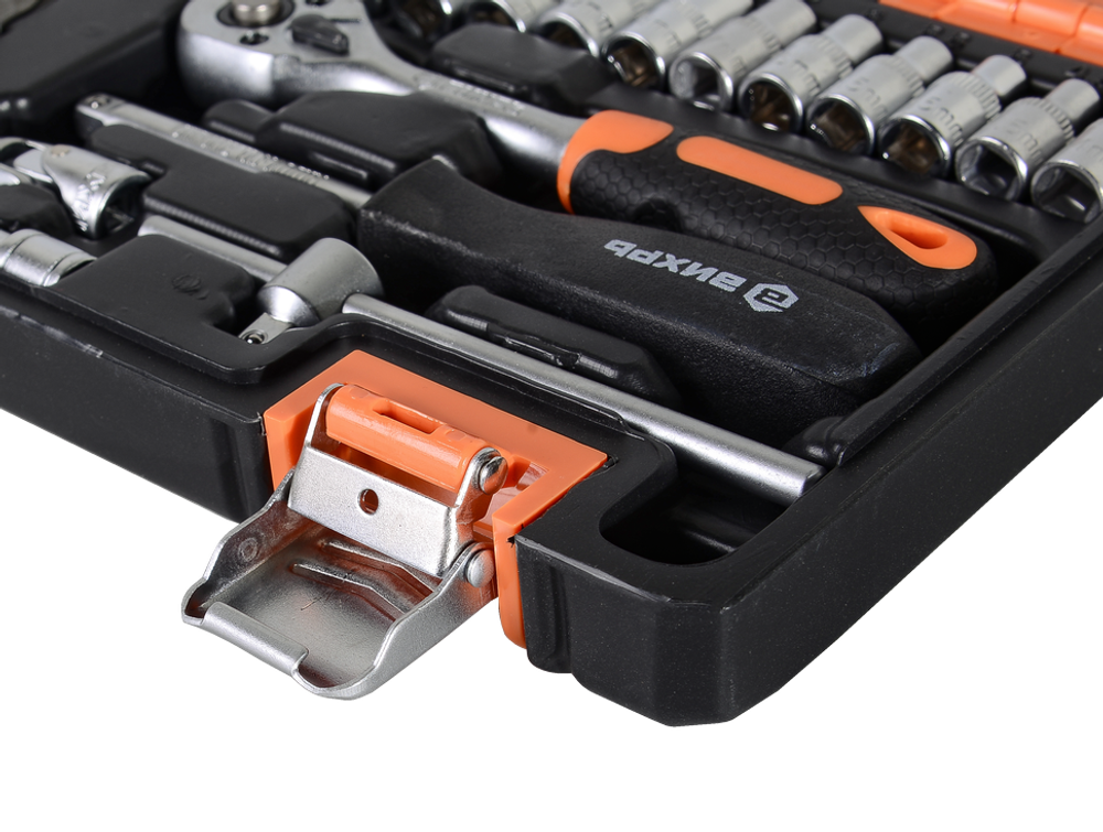 Набор инструментов, 1/4" , CrV, пластиковый кейс 29 предм Вихрь