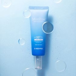 Medi-Peel Aqua Mooltox Water-Fit Sun SerumSPF 50+ PA++++ увлажняющая солнцезащитная сыворотка