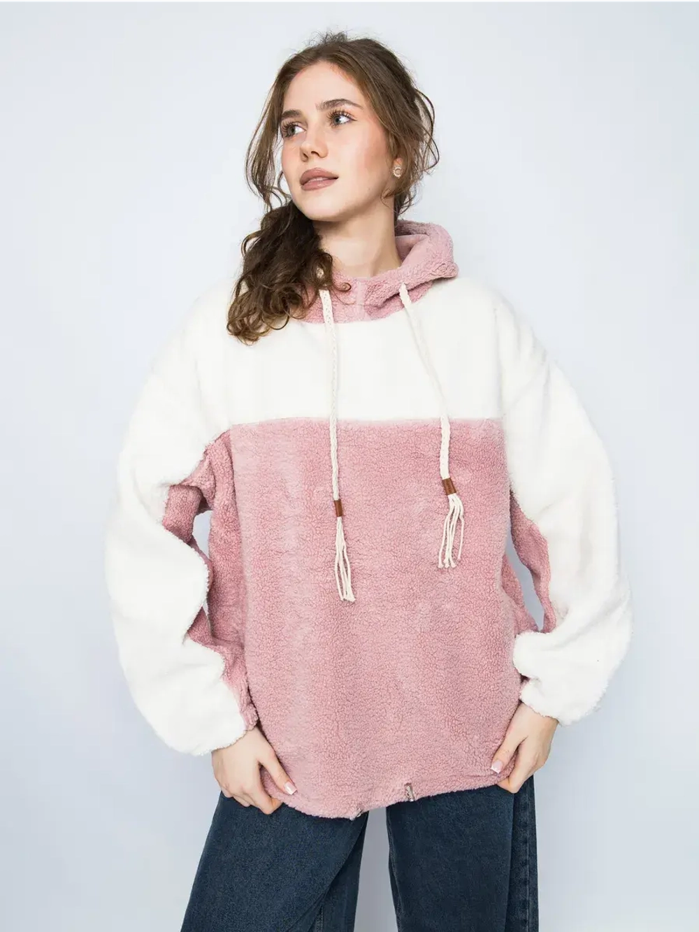 Толстовка плюшевая с капюшоном