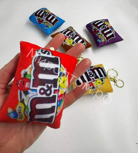 Мягкий брелок-игрушка M&m’s оптом