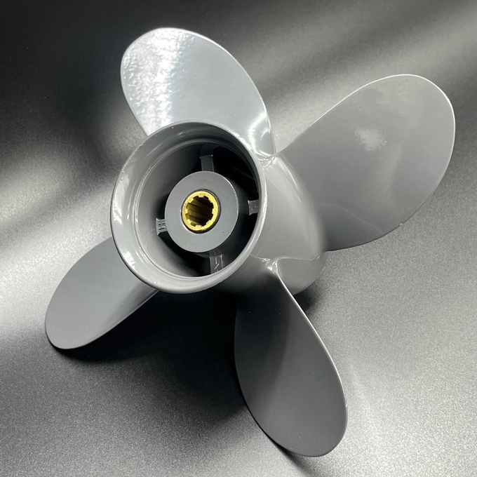 Гребной винт Honda BF8-BF15, BF20D (4x9-1/4x11)