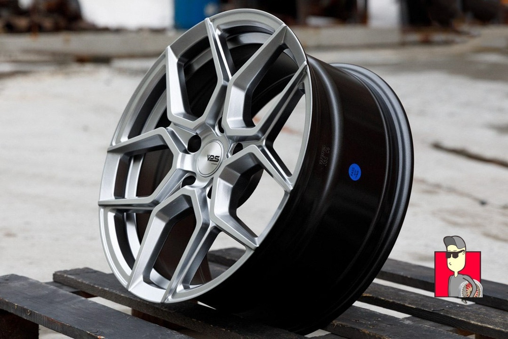 Комплект дисков Vossen 1979 17x8 et40 5x114.3