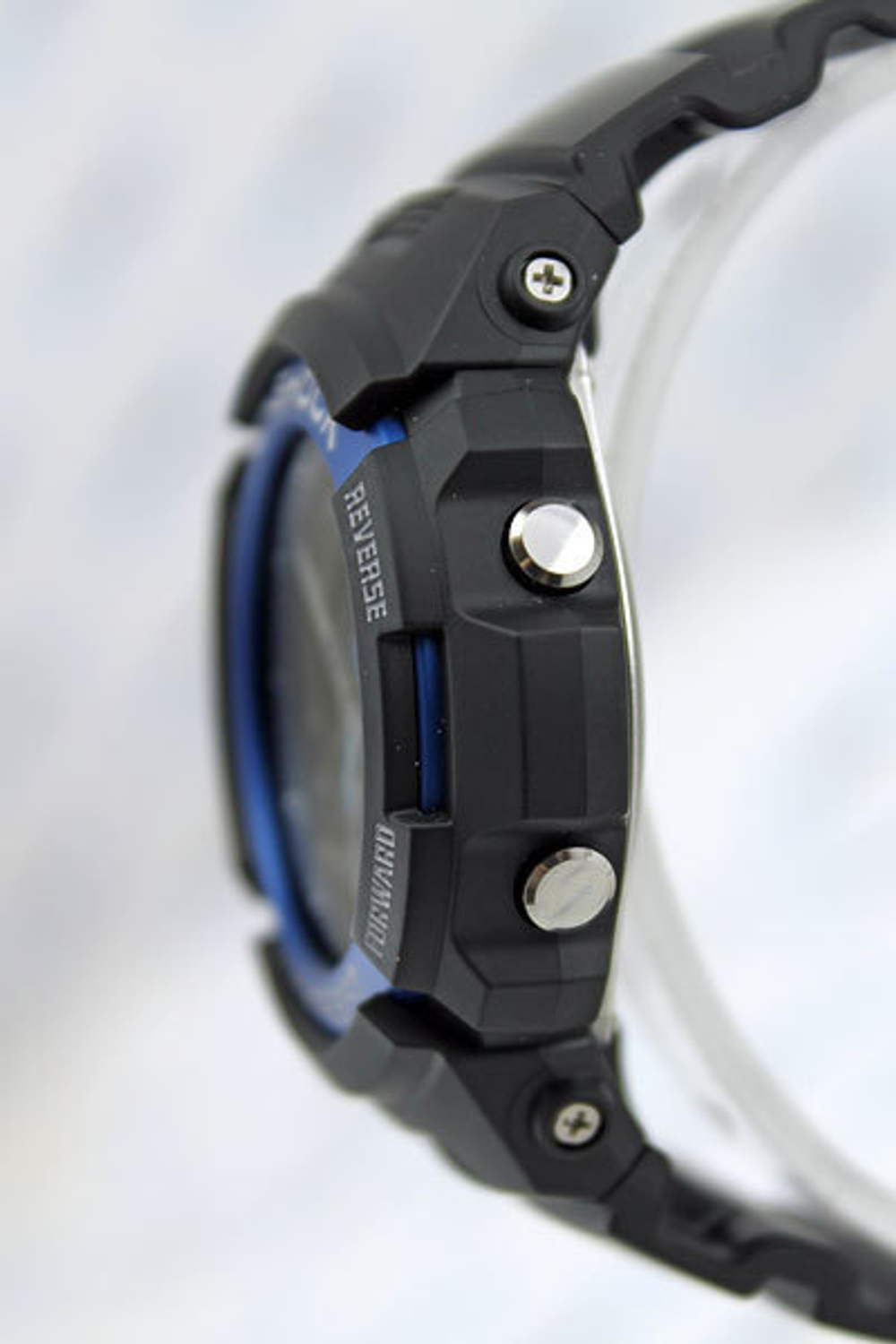 Японские наручные часы Casio G-SHOCK AW-591-2A