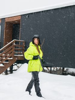 Miracle Пуховик женский ЛАЙМ