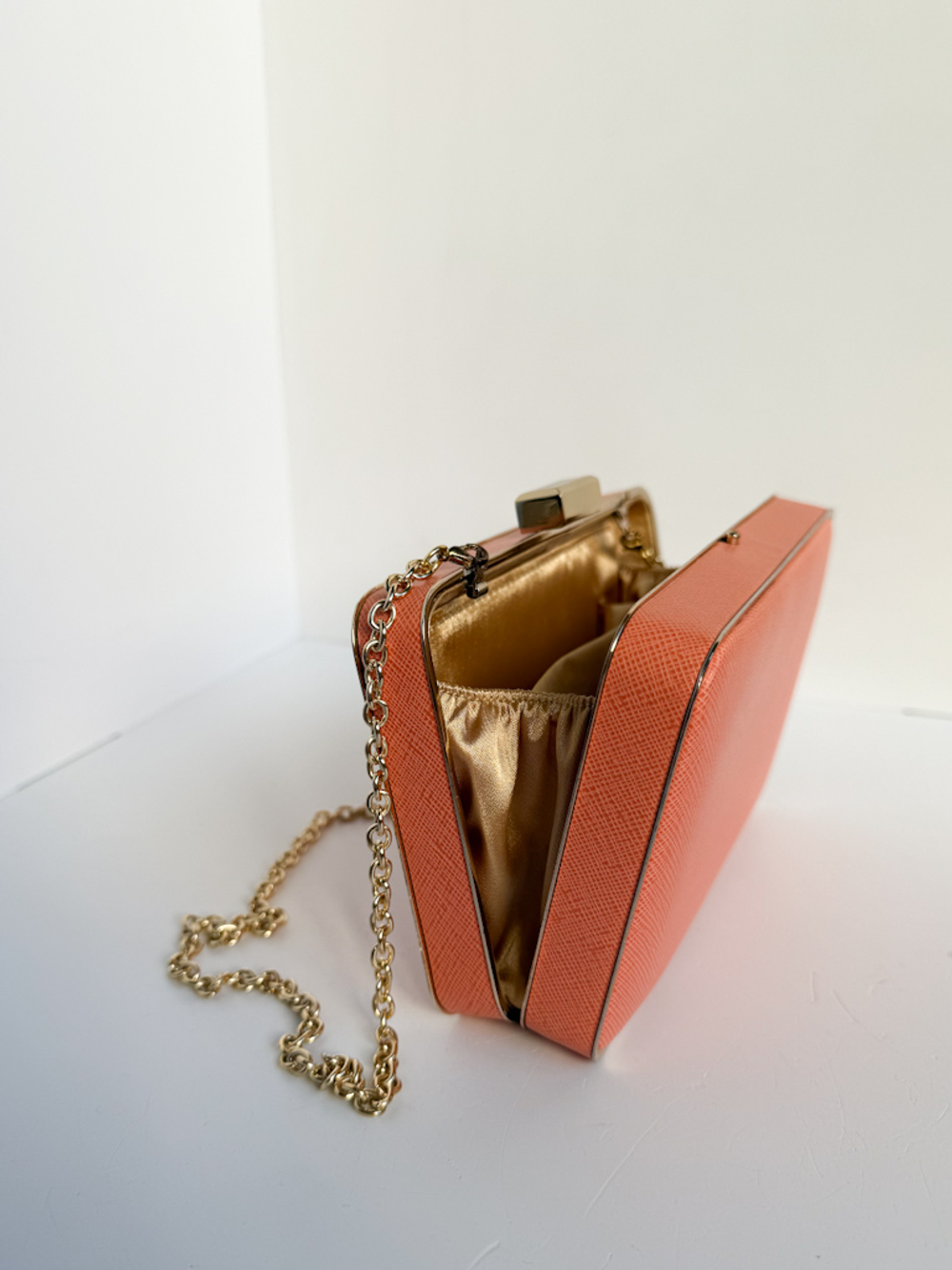Клатч Coccinelle