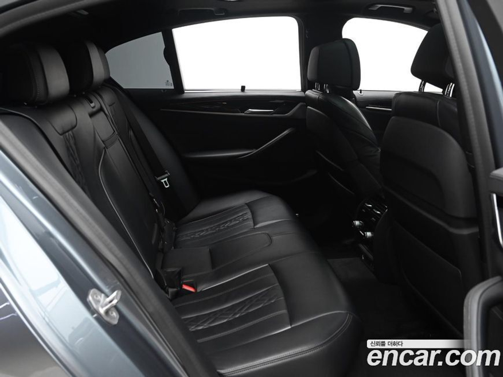 BMW 5 Series (G30) 520d xDrive M Sports Plus (03.2020)