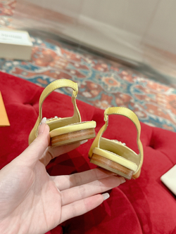 Louis Vuitton Met Slingback Ballerina