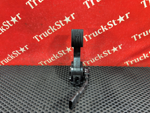 Педаль газа 2023г