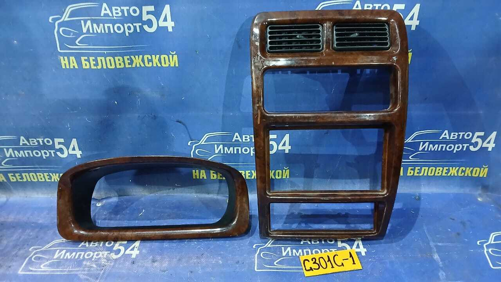 Рамка магнитофона DAIHATSU PYZAR 1997
