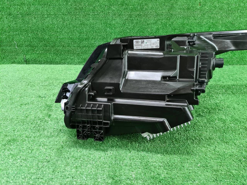 Фара правая Range Rover Vogue 5 L460 (2021-н.в.) LED