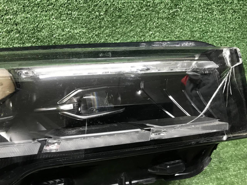 Битая Фара правая Geely Monjaro (2021-н.в.) LED