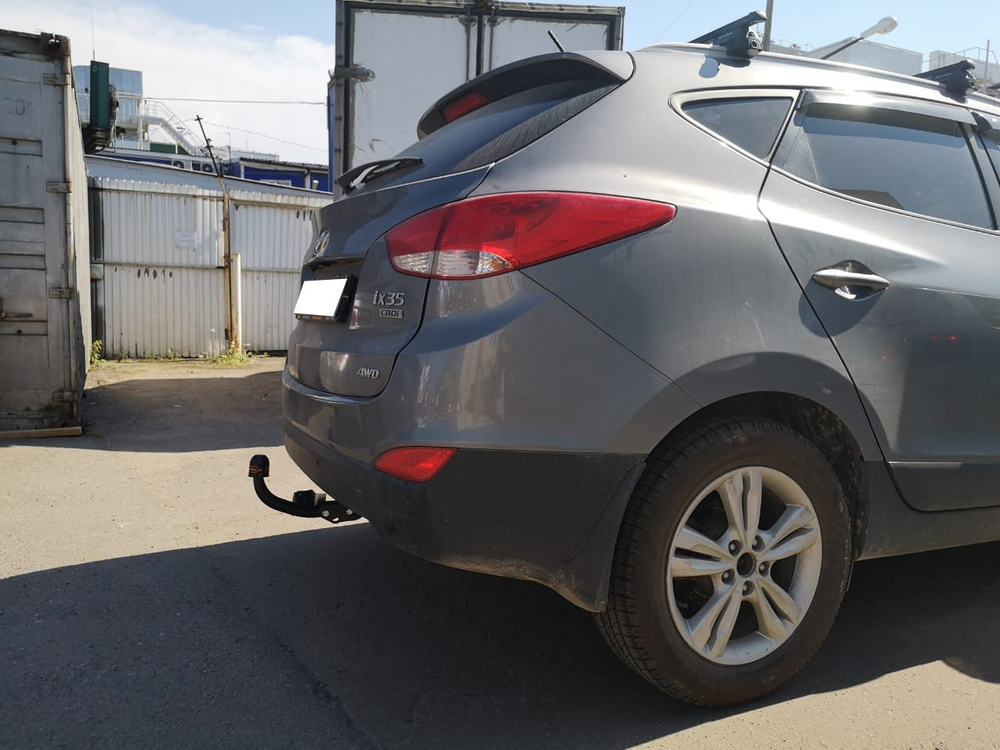 Фаркоп Hyundai ix35 2010-2015, Kia Sportage 2010-2015, условно-съемный,(без электрики) Трейлер.7312