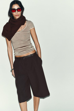 ZARA ФУТБОЛКА В ПОЛОСКУ С КОРОТКИМ РУКАВОМ, ЭКРЮ/КОРИЧНЕВЫЙ