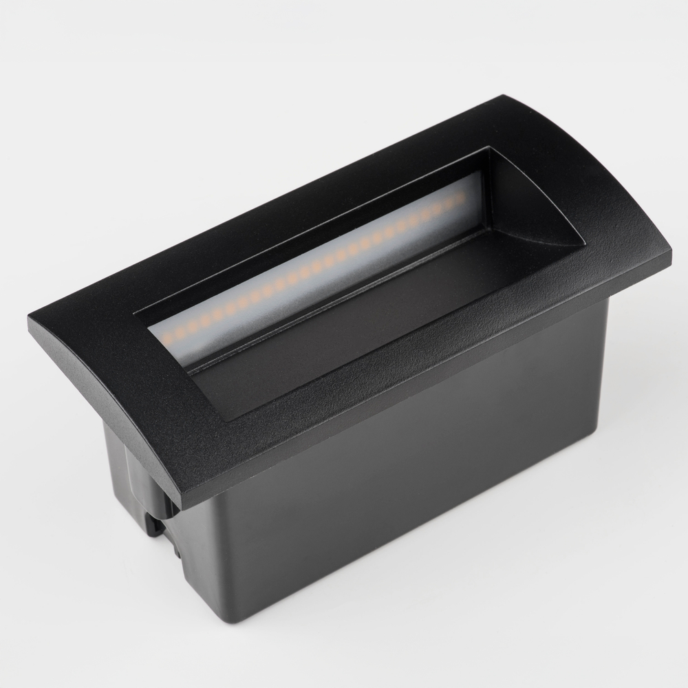 383572 Светильник ESTRA LED 5W 200LM 120G ЧЕРНЫЙ 3000K IP55