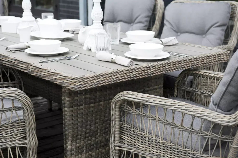 "Цесена" плетеный стол из искусственного ротанга