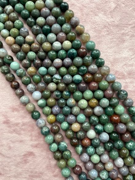 Нить бусин из агата 8мм