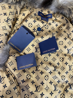 Жилет Louis Vuitton