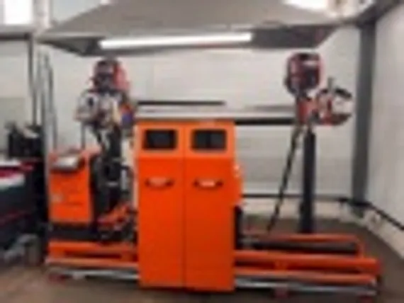 Автоматическая установка для сварки и наплавки продольных и кольцевых швов УСКШ, Robaxis