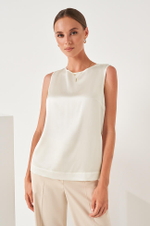 22862 Блузка женская (молочный)