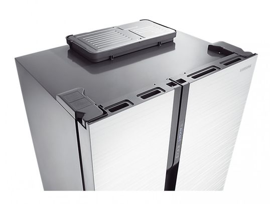 Холодильник Samsung RS552NRUA1J