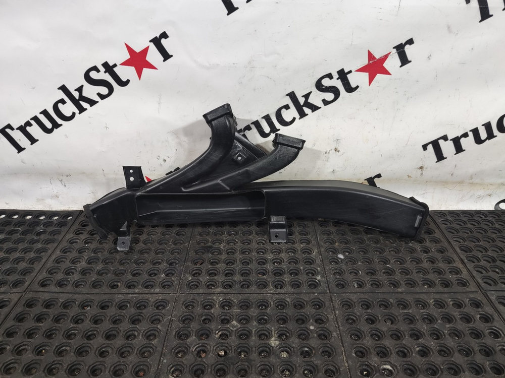 Воздуховод отопителя