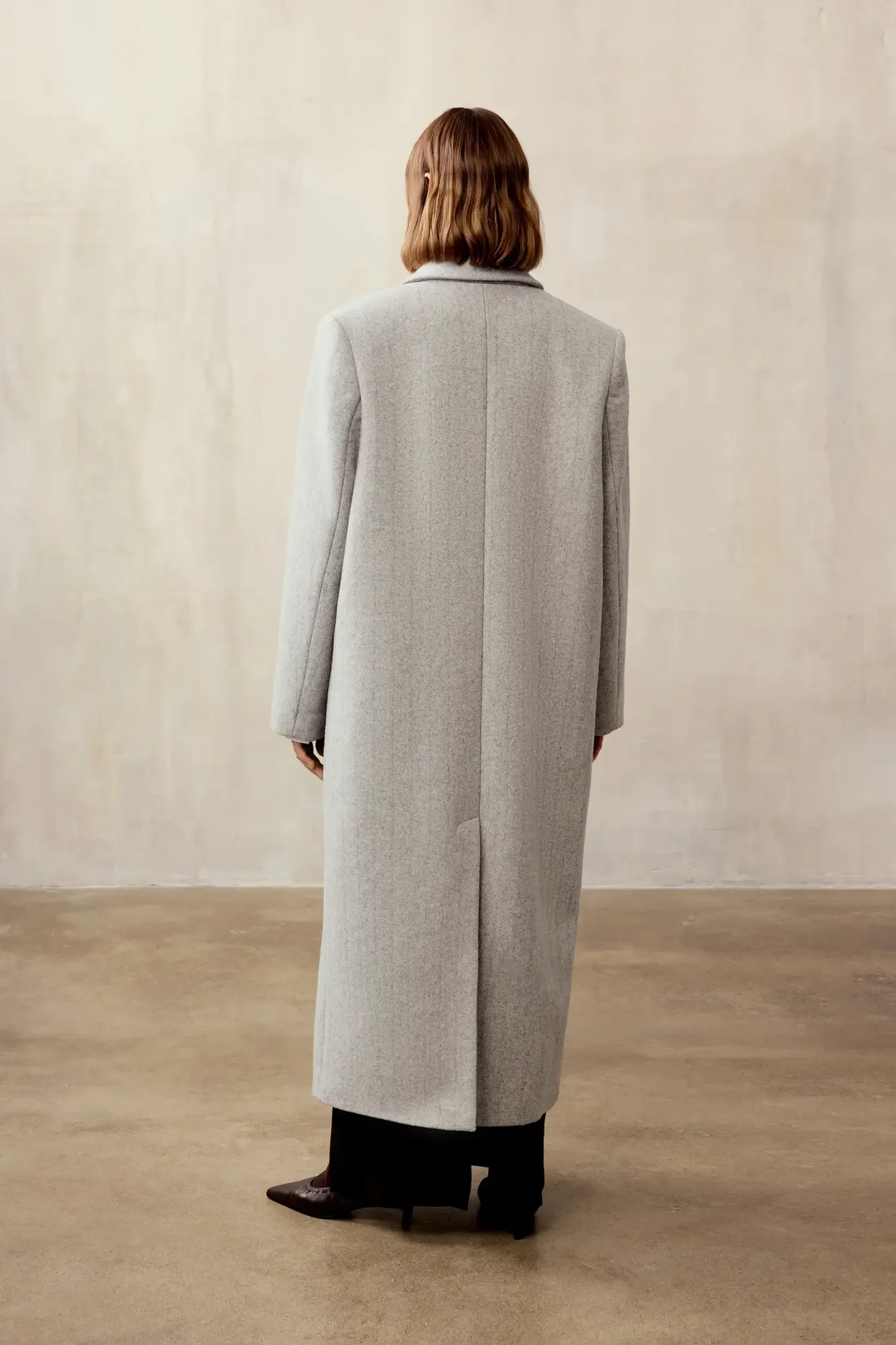 Пальто с двойными лацканами (((Двойные стандарты))), серое