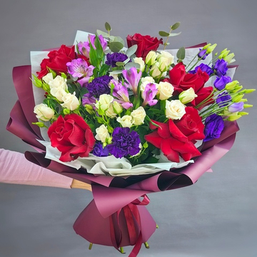 Авторский букет с французскими розами "Эксплорер"