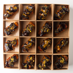 Бокс канапе с Адыгейским сыром и с вяленой свеклой