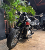 Triumph Bonneville Speedmaster (2024)