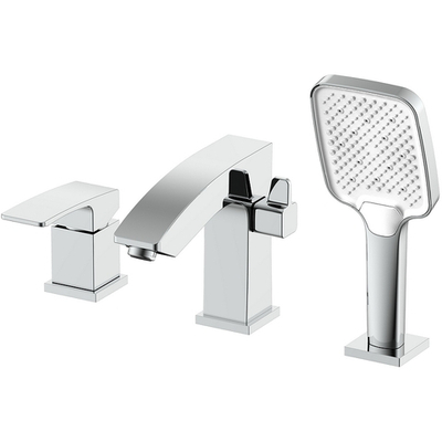 Смеситель для ванны 
на 3 отверстия R01.31